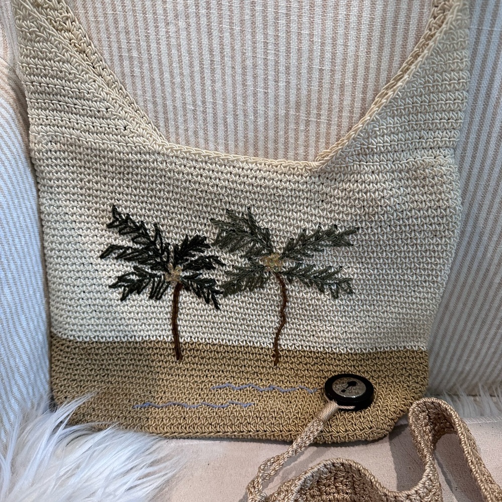 Cross body bag